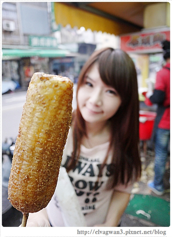 [台南]  石頭鄉燜烤珍珠玉米 -- 人氣攤商 ♪ 多口味醬烤珍珠玉米 ♥