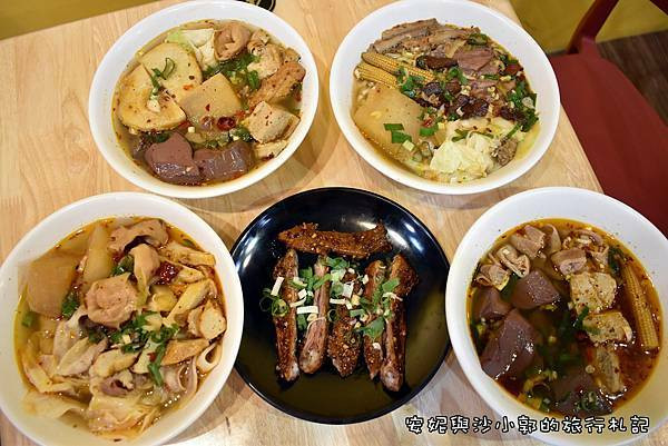 【新竹麻辣滷味】胖媽食堂南大店  百元就能滿足麻辣控的饞  麻辣燙椒香四溢湯頭溫順