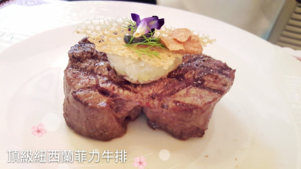Food｜台南東區｜歐納牛排館－傳統西餐廳也有創新菜色