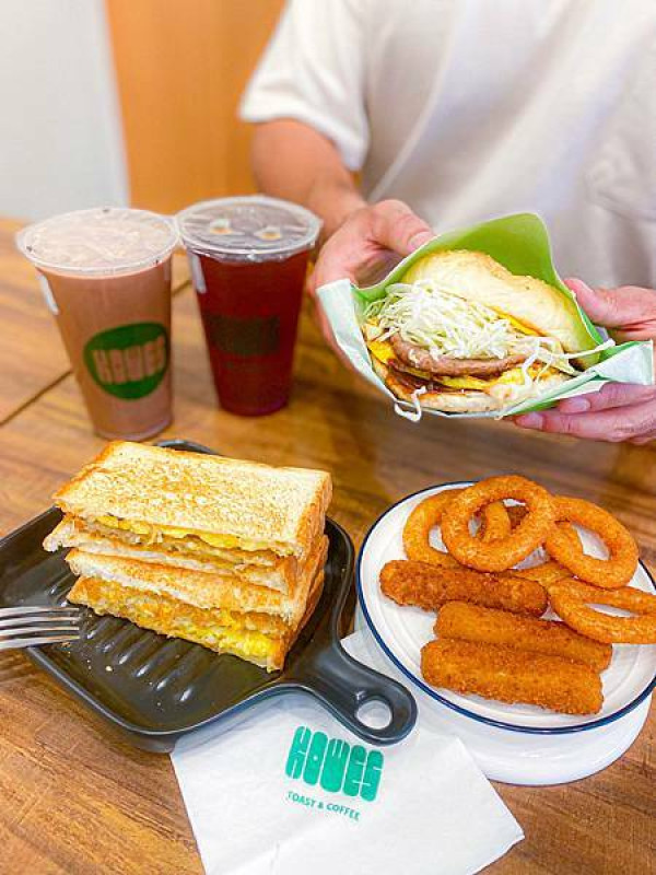 (台北士林區)Kiwes Toast&Coffee士林店 士林早餐美食早午餐推薦 韓國超紅板煎吐司 現點現煎 口味多選擇 料多實在味美