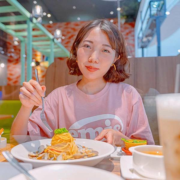 聚餐首選，超多樣餐點口味，自然文青義式餐廳 | 【新北 土城區】洋城義大利餐廳-土城大潤發店