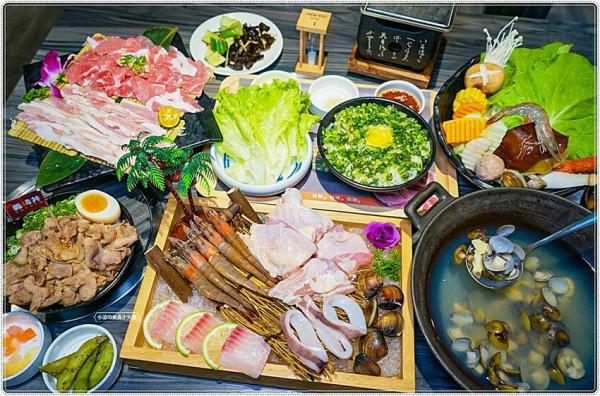 義崎丼plus和牛燒肉x鍋物健行舖║全新開幕！唯一集合平價燒肉、火鍋、丼飯，還有滷肉飯小菜飲料咖啡冰淇淋自助吧無限量吃到飽，CP值破表!