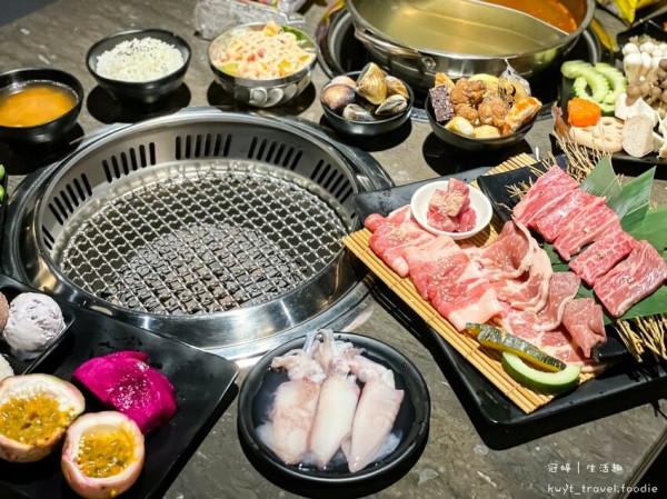 【龍榮燒肉】299元吃到飽，基隆燒肉火鍋吃到飽推薦，近50種食材，年末聚餐、過年聚餐吃飽飽│菜單