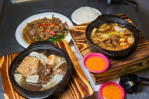 桃園美食宵夜-大廟生炒羊肉，不只炒羊肉好吃，現更推出個人獨享羊肉爐及牛肉爐！冬天來臨前先來暖暖身子吧～（邀約）