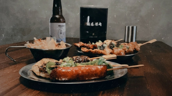 【台南 北區】台南串燒推薦路邊烤肉府城店 串燒啤酒天天都可以是Happy Friday