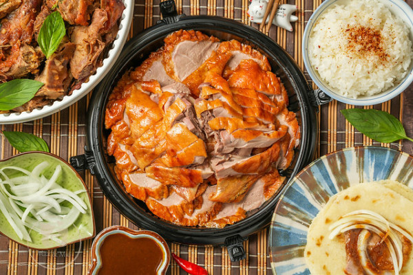 【板橋】北城脆皮烤鴨｜捷運新埔站美食，傳承的好味道一鴨二吃！