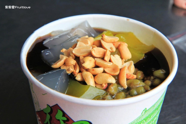 台中烏日銅板美食－乾媽怕你餓，配料隨你裝，裝好裝滿只要銅板價