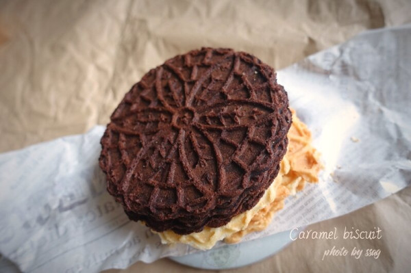 公主爸爸手作烘焙坊❤牽絲焦糖蕾絲酥餅