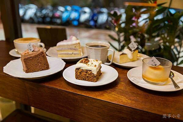 中壢太子鎮美食-膩恬 need cake，鹹食養人，甜食悅人。這裡不只提供好吃的戚風蛋糕～也有各式主食任君選擇！