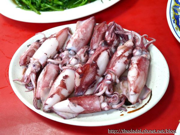 [掃"貪"食記] 宜蘭蘇澳－阿通伯魚丸、阿芬鮮魚湯、金媽祖白皮肉丸、蘇澳媽黑糖糕