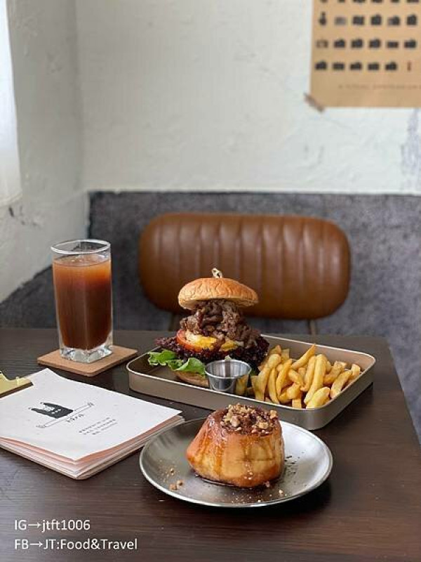 【台南 中西區】．老宅的用餐空間 負債女孩2.0