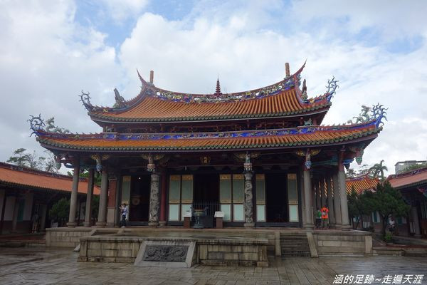 [遊記] 台北 - 文人采風 - 時空漫步，拜訪讀冊人的老祖宗 ~ 漫步圓山、大龍峒小旅行