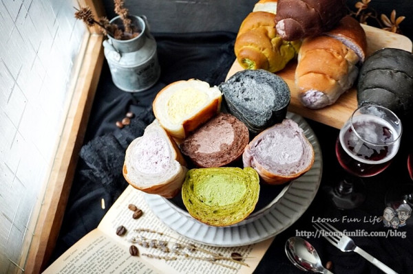 台中下午茶推薦|牛頌生乳可頌專賣店-8種口味日本北海道生乳可頌，冰淇淋吃法好吃又消暑|宅配美食