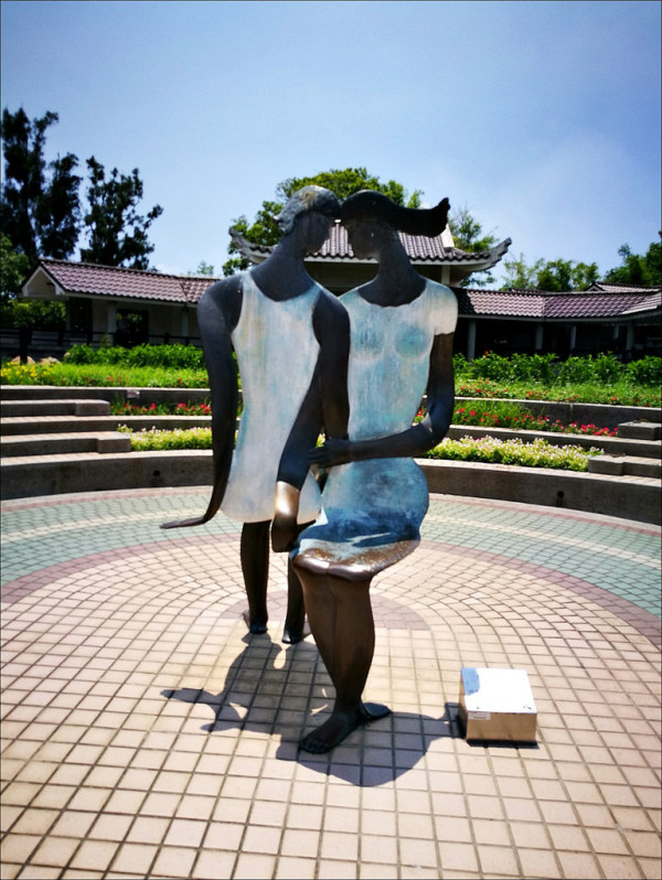 [台中景點] 臺中市港區藝術中心 台中清水必遊景點 吃完士官長擀麵可以順便過來參觀