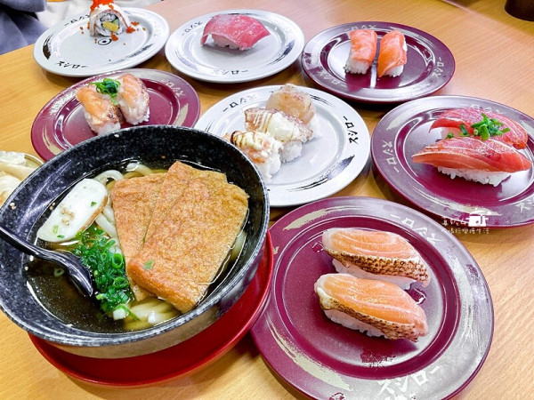 新店中興路│壽司郎，迴轉壽司40元起，鮮又嫩的生魚蝦肉吃滿意
