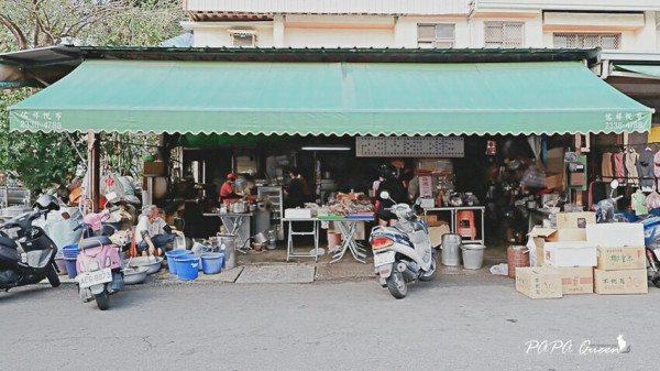 台中南屯｜   黎明新村裡的無名早餐店- 超隱密人氣早餐店 燒餅油條只要30元，通通素可食