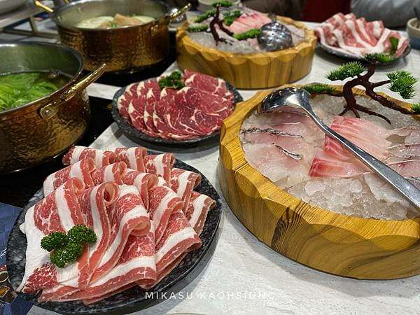 ∥高雄/食．前鎮∥汕頭泉成沙茶潮鍋-高雄統一夢時代店 ๑微地雷文分享 夢時代火鍋吃到飽 夢時代聯名卡優惠餐廳