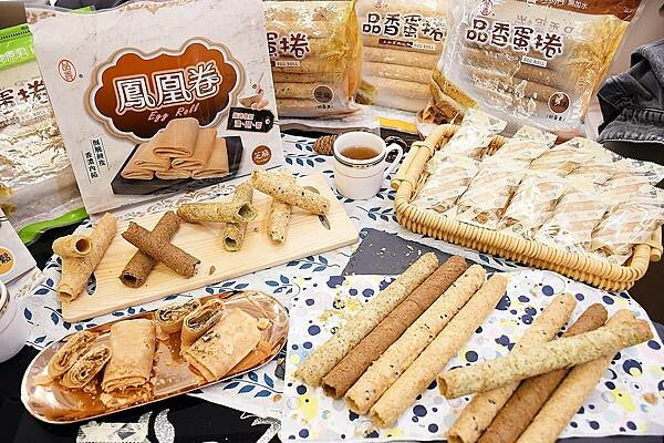 每日新鮮製作，慢來就買不到嘉義人最推薦的嘉義伴手禮啦~【品香蛋捲】用最簡單的原料、不加水、不加香精，