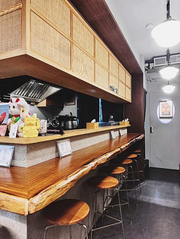 大安區酒吧------以電玩動漫為主軸的隱藏酒吧VG SpeedRun