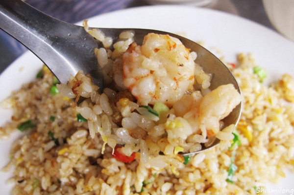 【高雄】苓雅區 ★ 喬品賣炒飯 - 友人推薦全台排名前十名的炒飯，來高雄必吃~