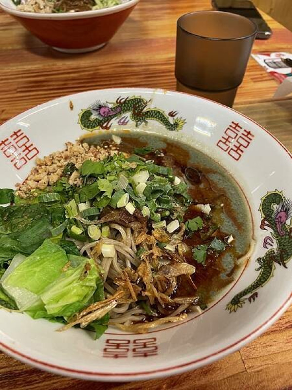 桃園市中壢區桃園中壢-中原大學附近桃園金牌好店-韓老爺台式拌麵