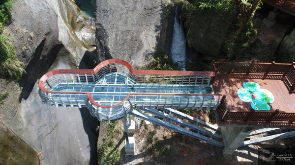 青蛙石天空步道最新報導 - ㄚ綾綾單眼皮大眼睛