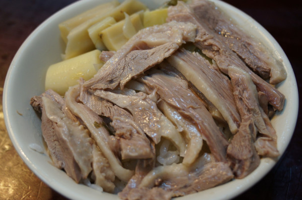 板橋美食推薦-超好吃鵝肉飯<鼎玉鉉>