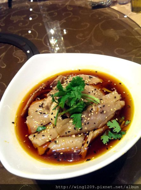 融合時尚與美味的川菜。川蜀食尚        
      