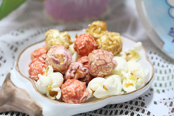 孩兒的零嘴，SUPER MIX彩虹爆米花