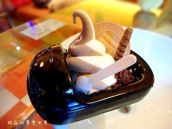 【台中一中街】世界十大主題餐廳之便所歡樂主題餐廳.馬桶餐廳