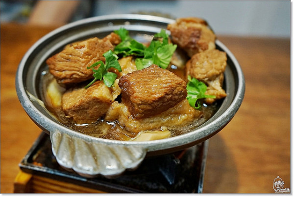 『台中。北區』雙魚堂古早味餐廳 - 精緻家常台味，懷舊泡沫紅茶風格的古早味簡餐，美味親切價格又實在，好吃大推薦。