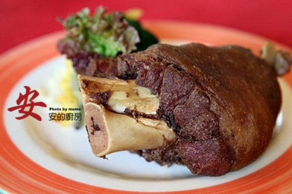 【2013.02.24【食記：台中】安安的廚房】