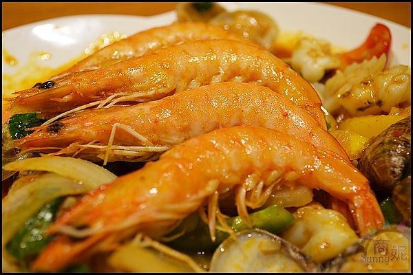 喜樂魚Joy Fish 泰式料理餐廳。道地泰美味。吃過還想再回味              