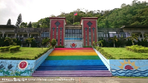 ★屏東牡丹★池山下有夠彩虹的美麗校園【牡丹國小】