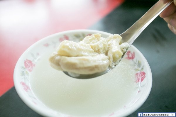 【台南中西】鎮傳四神湯－赤崁樓美食商圈，在地人推薦！飄香５０餘年古早味！料好實在四神湯／炒米粉／碗粿／米腸