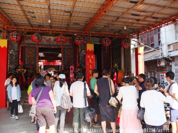 【旅行遊記。台南中西區】台南大天后宮。媽祖信仰之尊崇 全台最早官建天后宮        
      