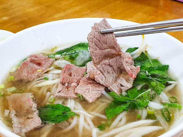 【高雄三民】小蘭越南美食 一星期吃兩次 道地湯頭喝光光