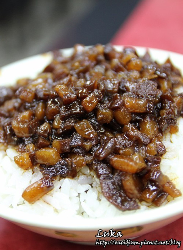 [萬華] 小王清湯瓜仔肉 @ 鹹香滷肉飯&爽淡瓜仔肉湯～親切懷舊的好口味