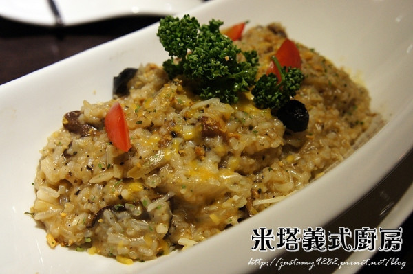 食記 ☞ 捷運中山站 ▍米塔義式廚房 ▍平價、CP值超高の義式料理❤