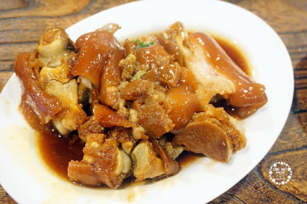 台中富狀元豬腳，台中西區美村路美食，老字號排隊美食，限量腿扣 - Cyndi loves享食天堂