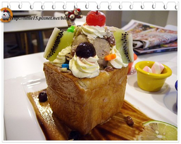 17 cafe 蜜糖吐司初體驗