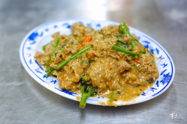 【中肯‧食記】士林夜市‧士林生炒羊肉｜庶民の隱藏版美食‧絕讚五星好滋味！