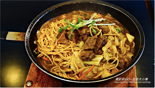 【食記/台北市】超平價~印度風咖哩料理