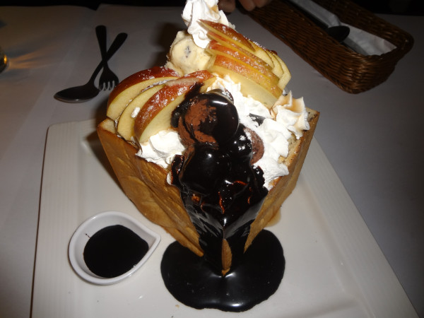 1020126[禮官三小愛台灣]宇宙天堂Paradise Space讓您的小宇宙無限爆發因為食物超好吃與美麗的歐洲風格