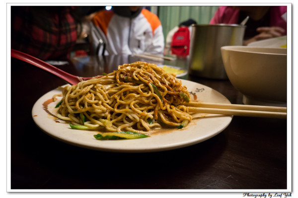 [台北]消夜涼麵。劉媽媽涼麵 /市民大道京華城/食尚玩家推薦