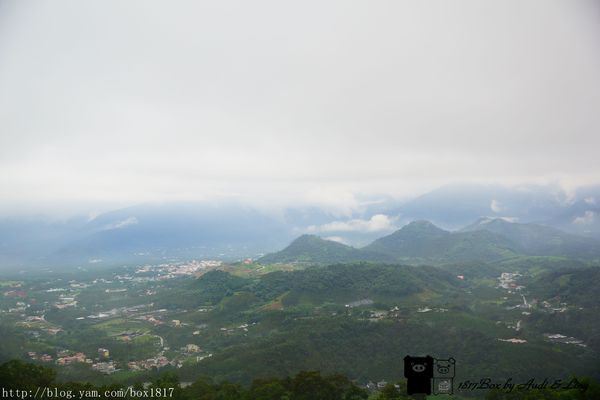 【南投。魚池】霧鎖金龍山。金龍山琉璃光之夜