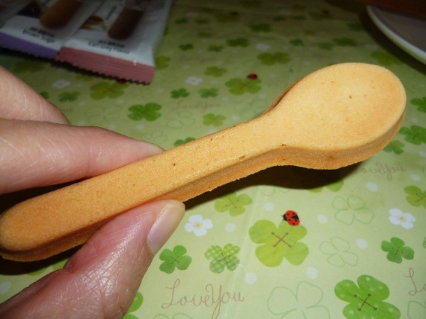 湯匙造型餅乾,好吃又有趣,大人小孩皆適宜-天然無添加,寶寶副食品推薦,樂扉湯匙餅乾体驗心得