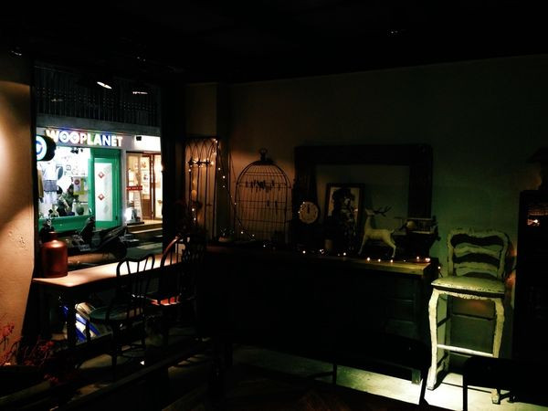 [ 台北 ] PURRs Cafe - 忠孝敦化 隱藏在雜物堆裡的悠閒