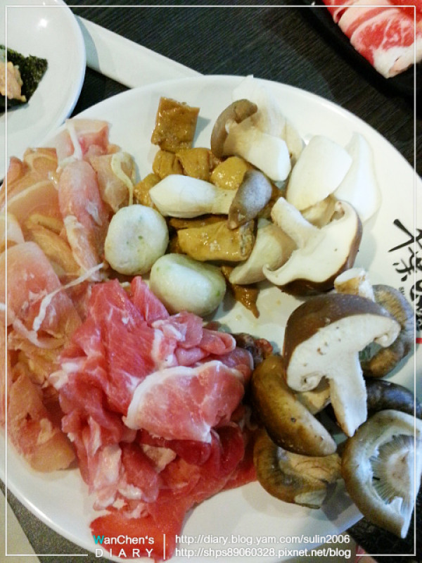 基隆 千葉火鍋 天冷吃個鍋，溫暖好過冬 暖呼呼的美食