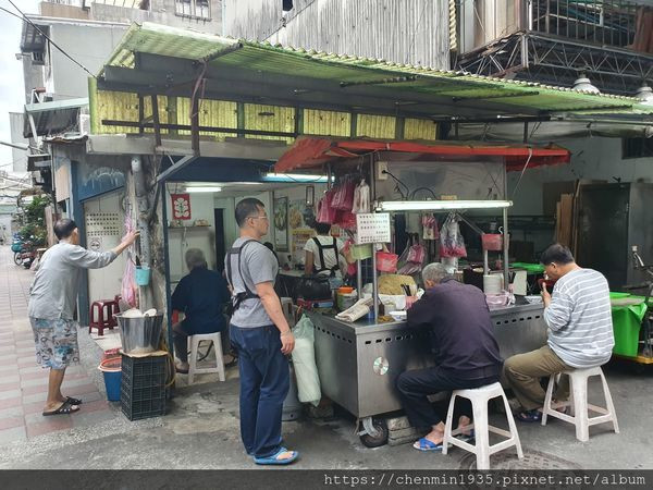 台北市大同區-大龍峒熊會長油飯